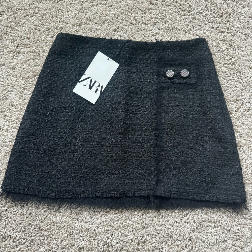 Zara mini skirt, Black